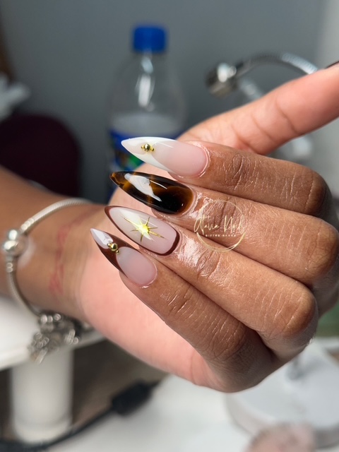 Atavia Nails design 5
