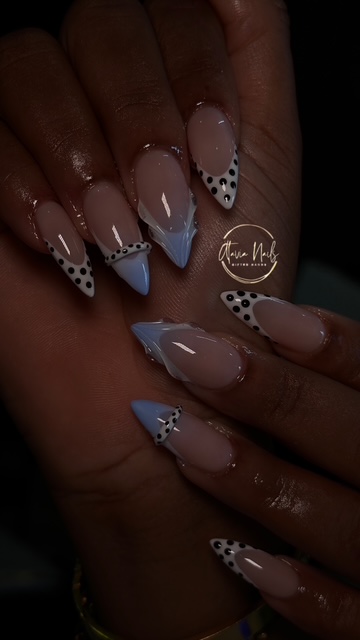 Atavia Nails design 11